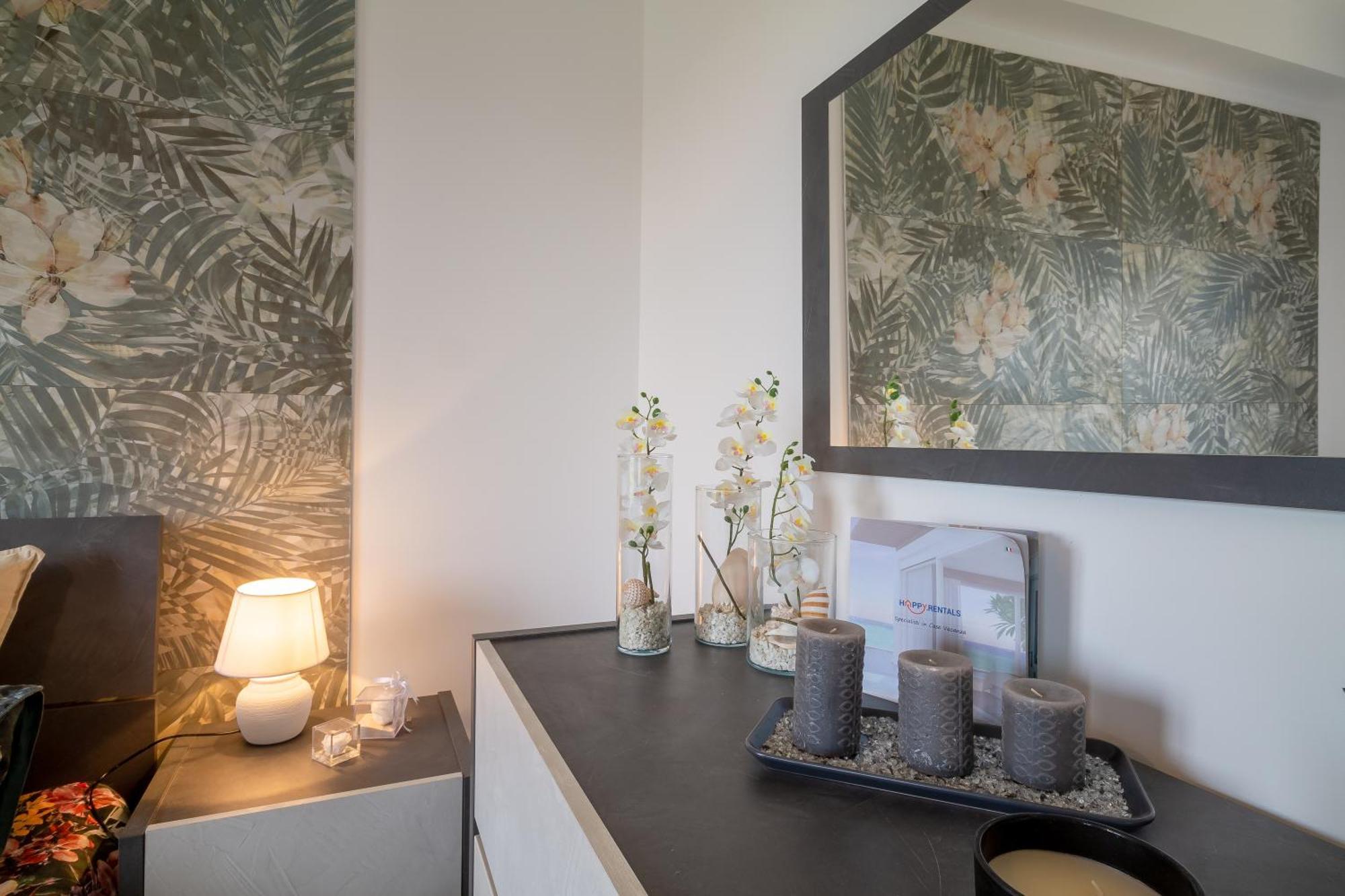 Artisti - Happy Apartment *