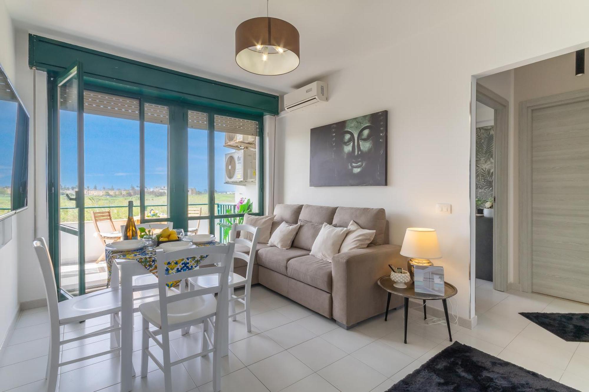 Artisti - Happy Apartment