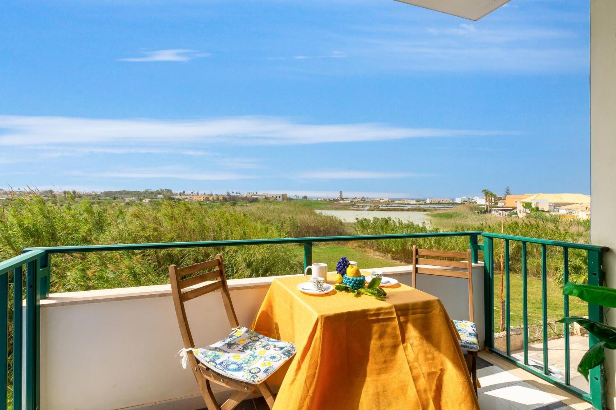 Apartment Artisti - Happy *